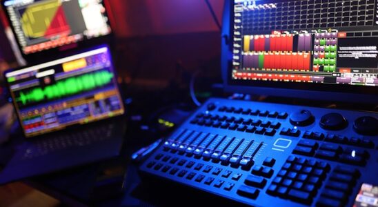 Streamingkrigen raser: Hvem vinder danskernes hjerter i 2024?